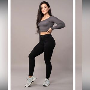 FITJEANS Contour Mid Waisted - Black Skinny Jeans